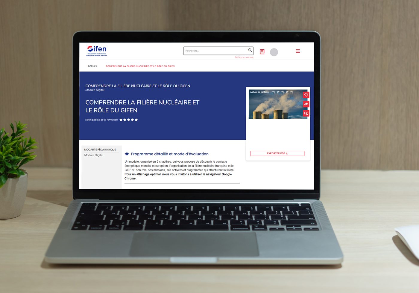 Ordinateur portable affichant la GIFEN Academy : la fiche du module digital « Comprendre la filière nucléaire et le rôle du GIFEN », avec son programme en cinq chapitres et ses objectifs d'apprentissage.